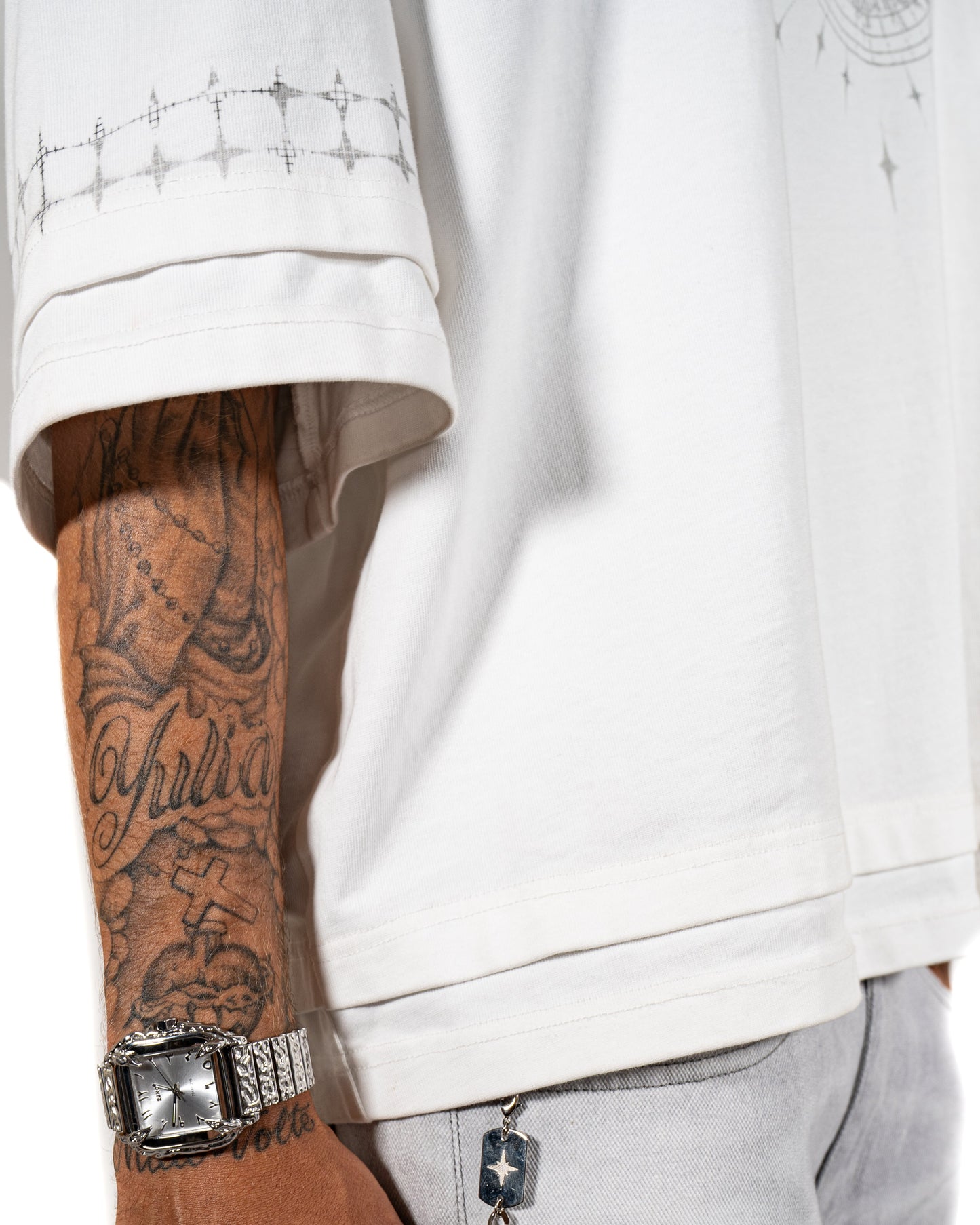 MILITIA Tee